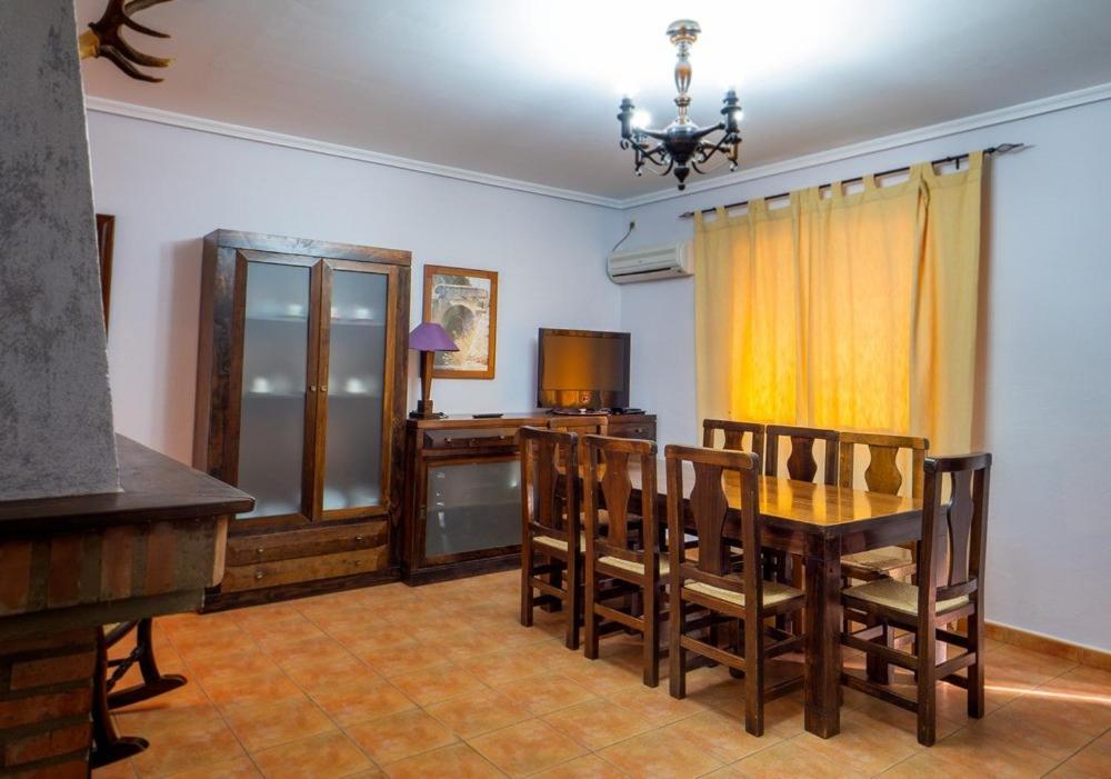 Casas Rurales Ramirez Ossa de Montiel Bagian luar foto